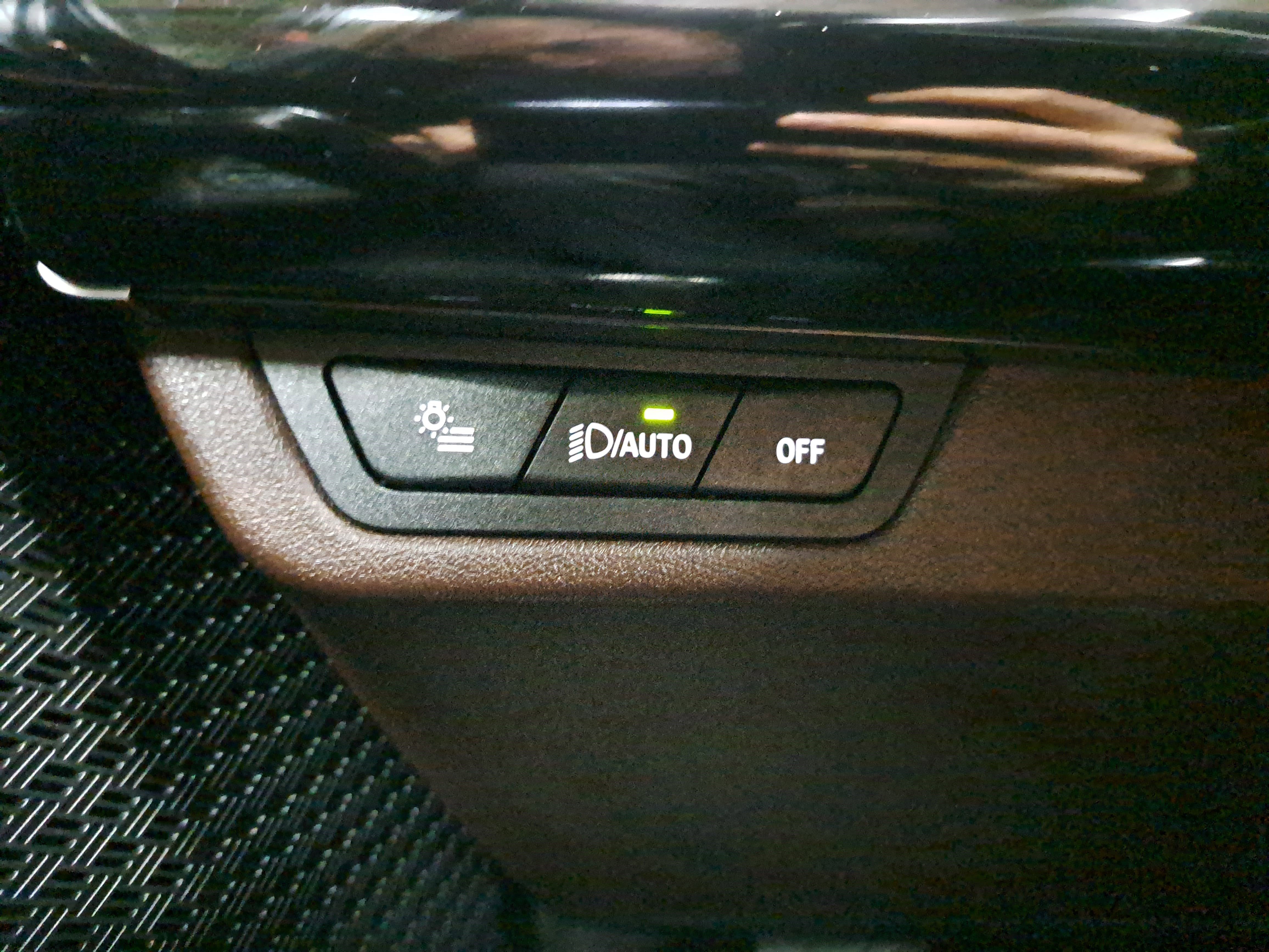 Used 2025 BMW X1 xDrive28i image 26