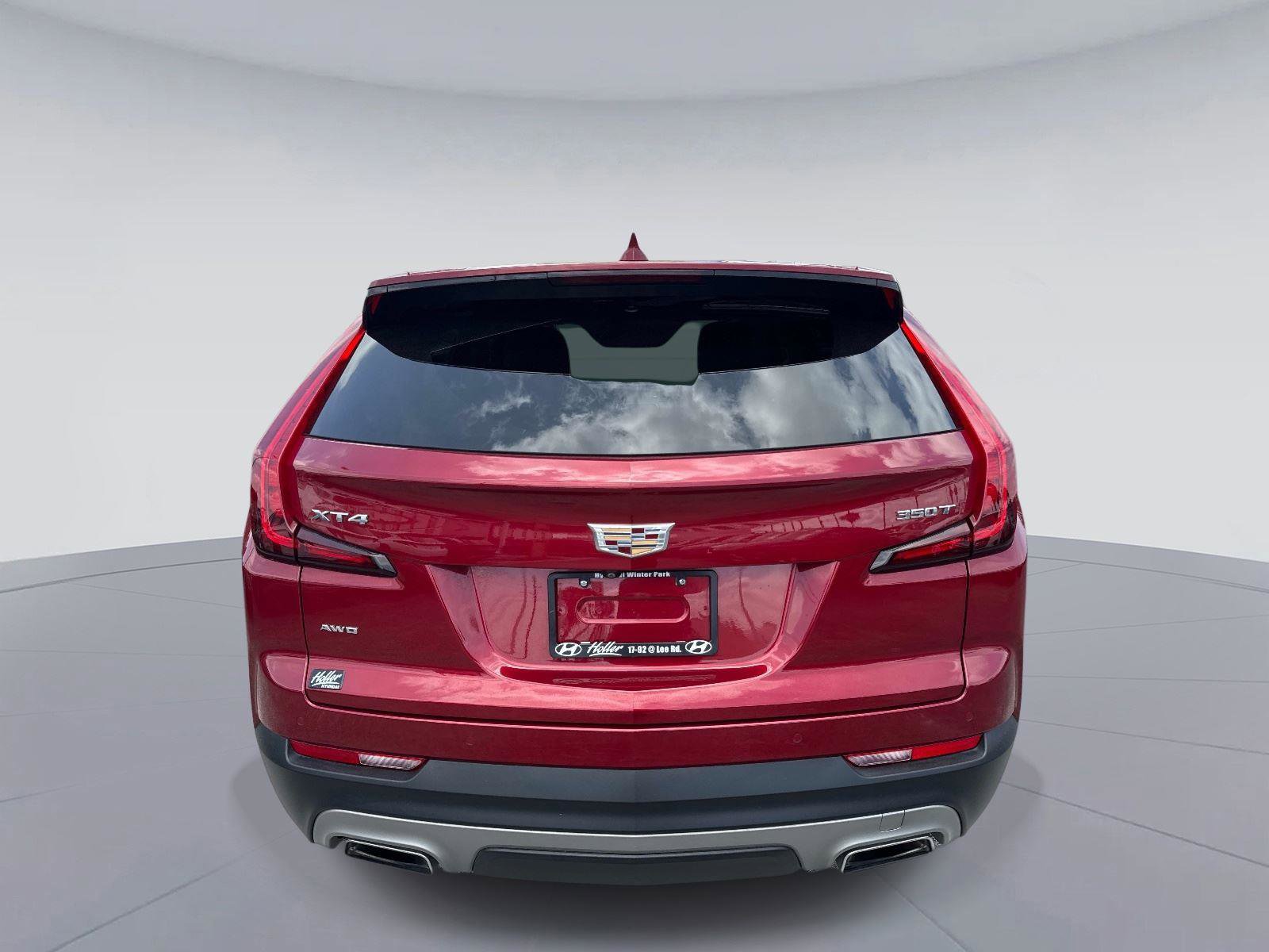 Used 2020 Cadillac XT4 Premium Luxury w/ Driver Assist Package AWD/4WD image 4