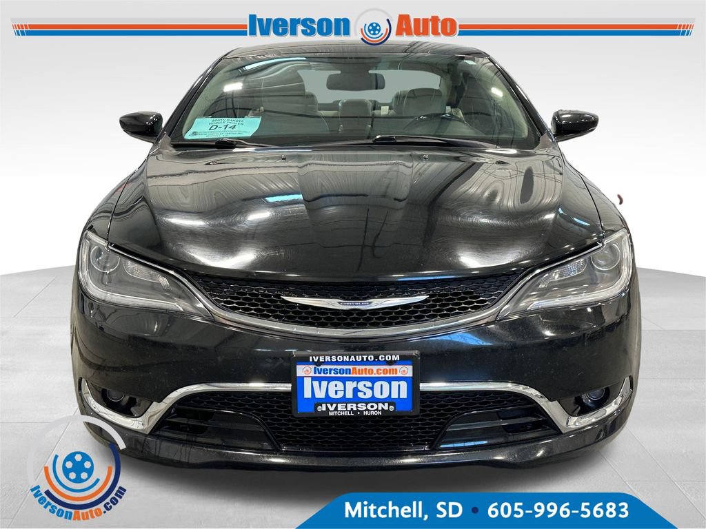Used 2016 Chrysler 200 C FWD image 3