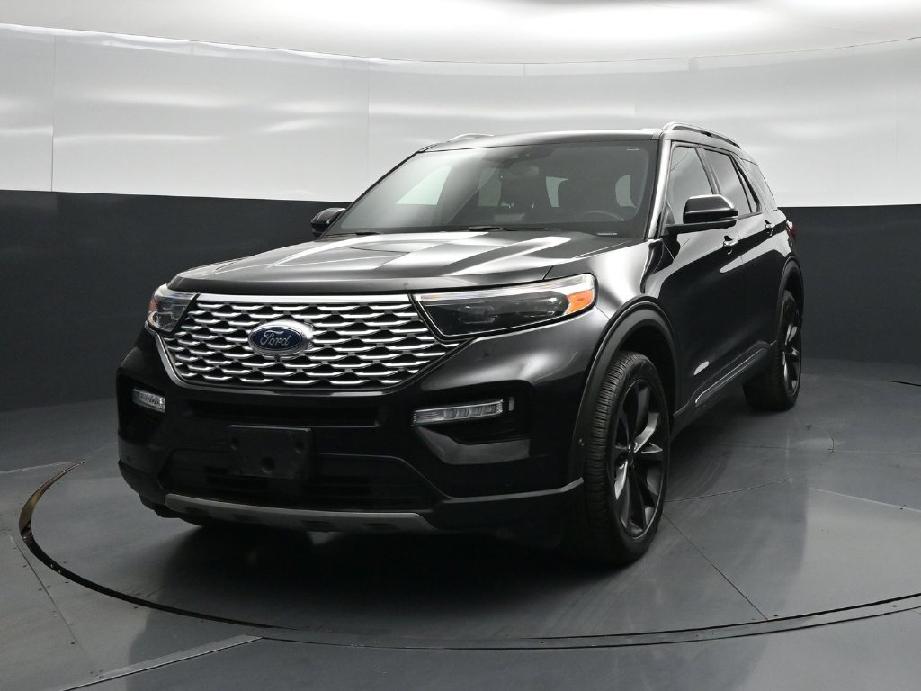 Certified 2022 Ford Explorer Platinum w/ Equipment Group 601A AWD/4WD image 56