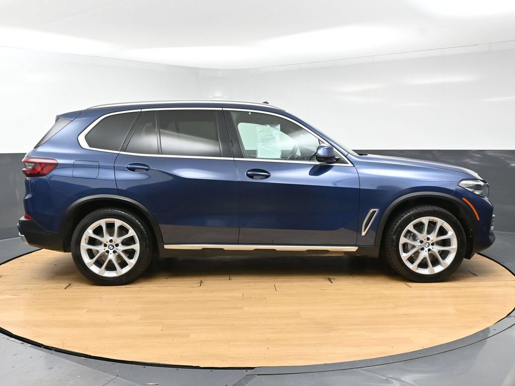 Used 2022 BMW X5 xDrive40i AWD/4WD image 7