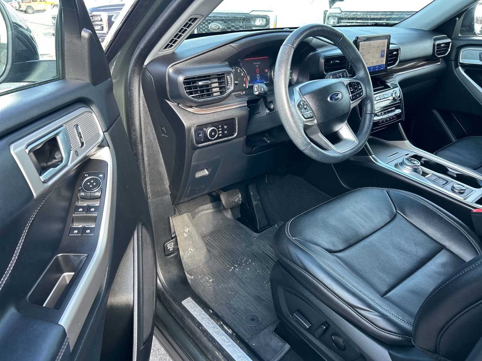 Certified 2023 Ford Explorer Limited image 7