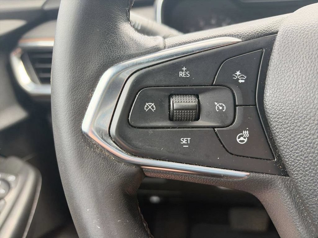 Used 2023 Chevrolet TrailBlazer ACTIV w/ Convenience Package AWD/4WD image 23