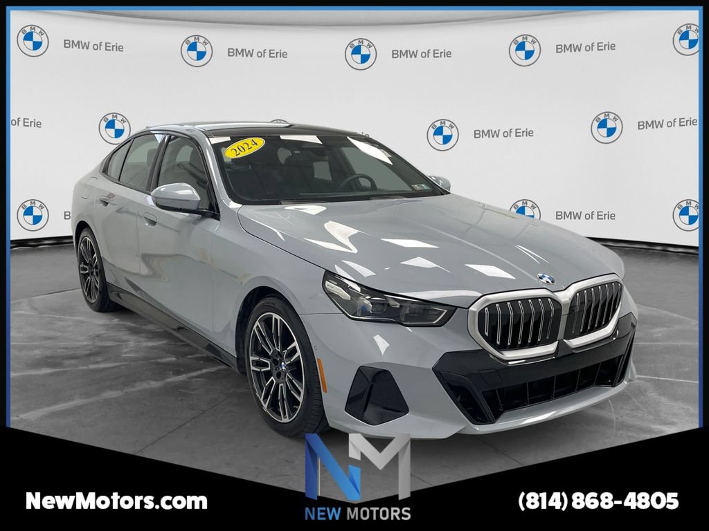 Certified 2024 BMW 540i xDrive w/ Premium Package AWD/4WD image 5