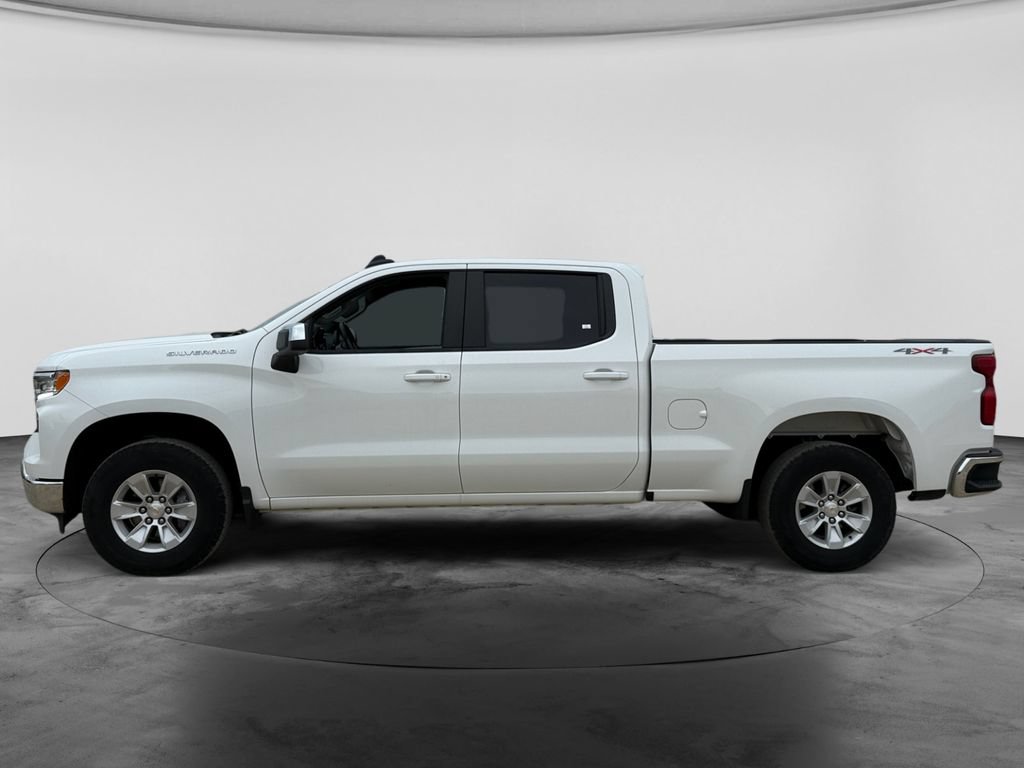 Used 2025 Chevrolet Silverado 1500 LT w/ Work Truck Package AWD/4WD image 5