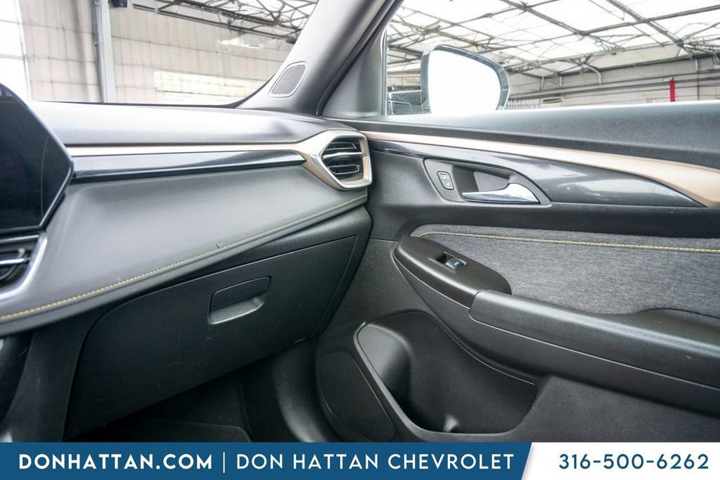 Used 2024 Chevrolet TrailBlazer ACTIV image 14