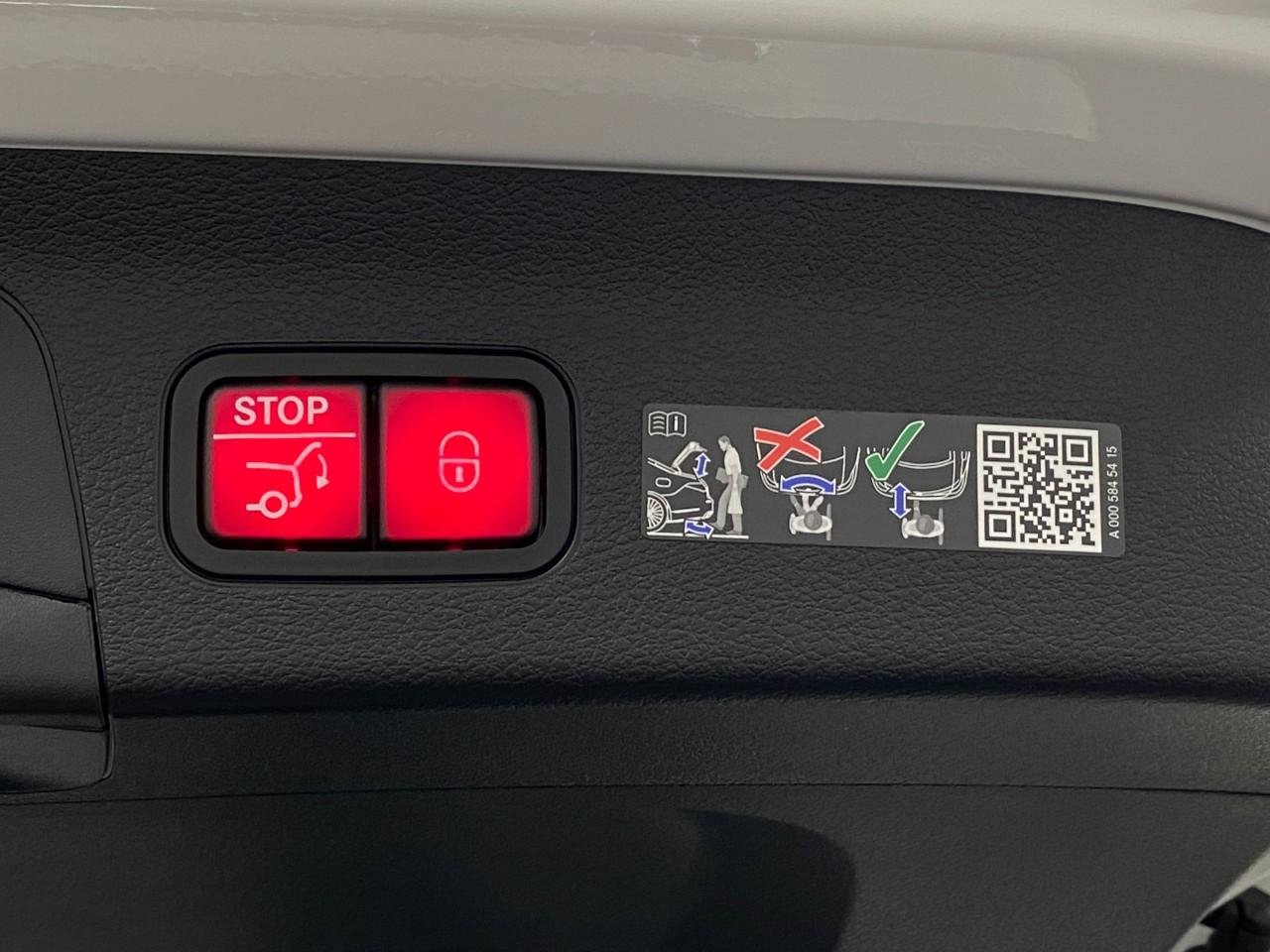 New 2026 Mercedes-Benz GLS 580 4MATIC image 8