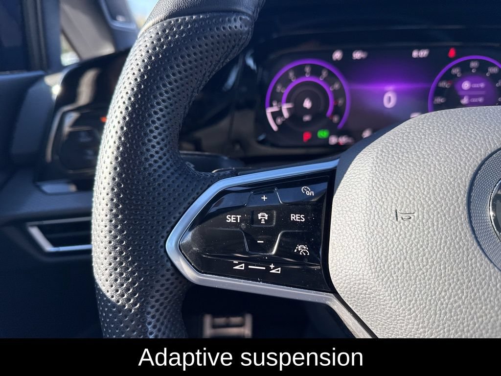 Used 2022 Volkswagen GTI Autobahn FWD image 12
