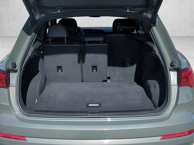 Used 2021 Audi Q3 2.0T Premium AWD/4WD image 6