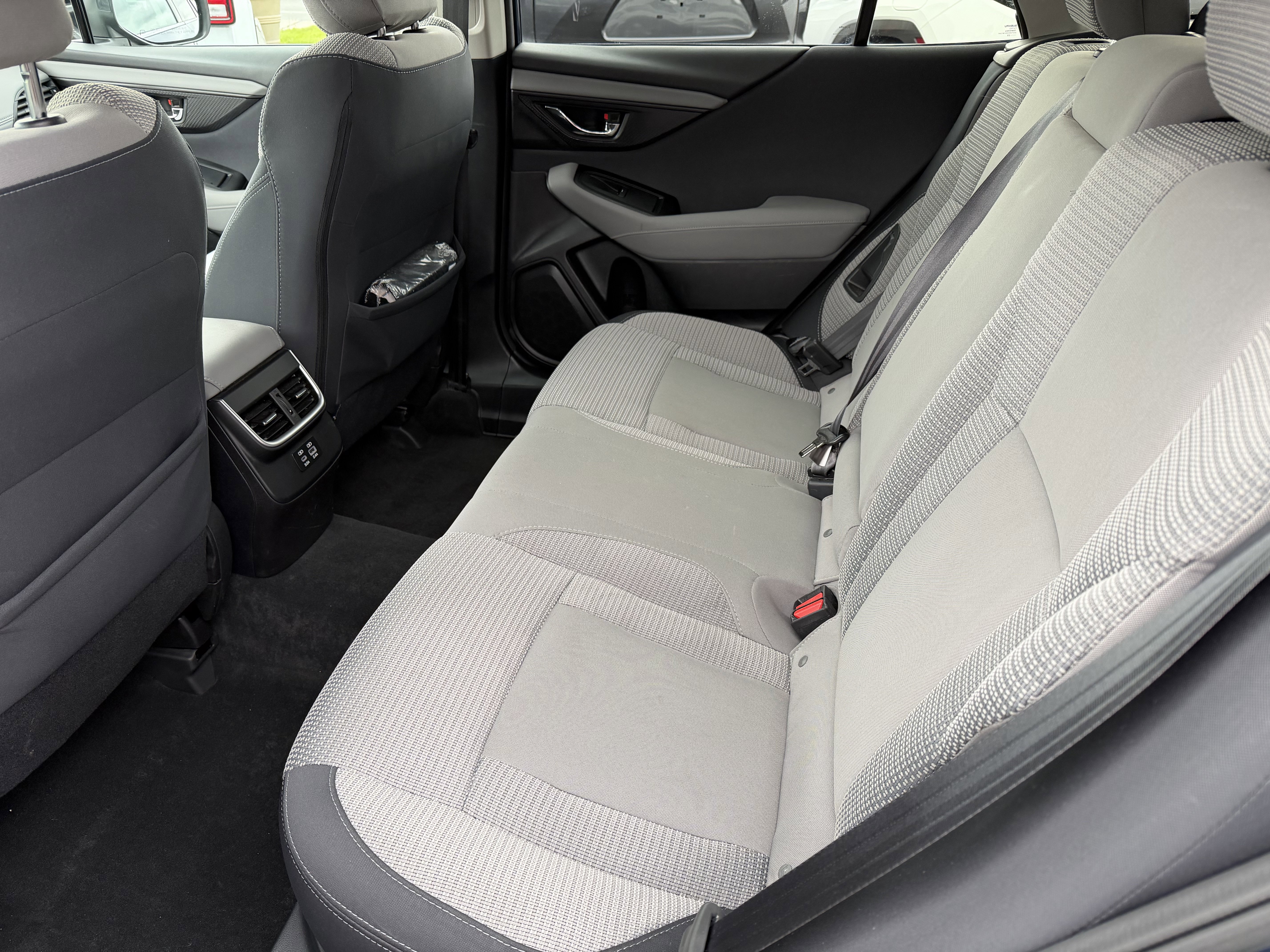 Used 2023 Subaru Outback Premium AWD/4WD image 23