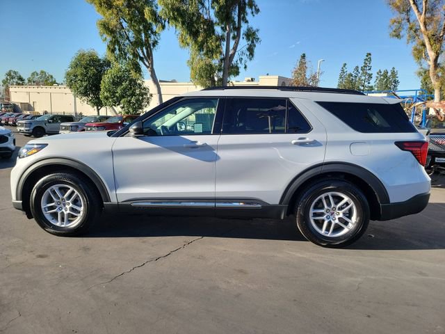 Used 2025 Ford Explorer Active w/ Active Comfort Package RWD image 27