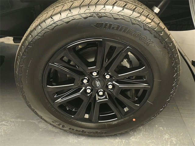 New 2025 Ford F150 Platinum image 9