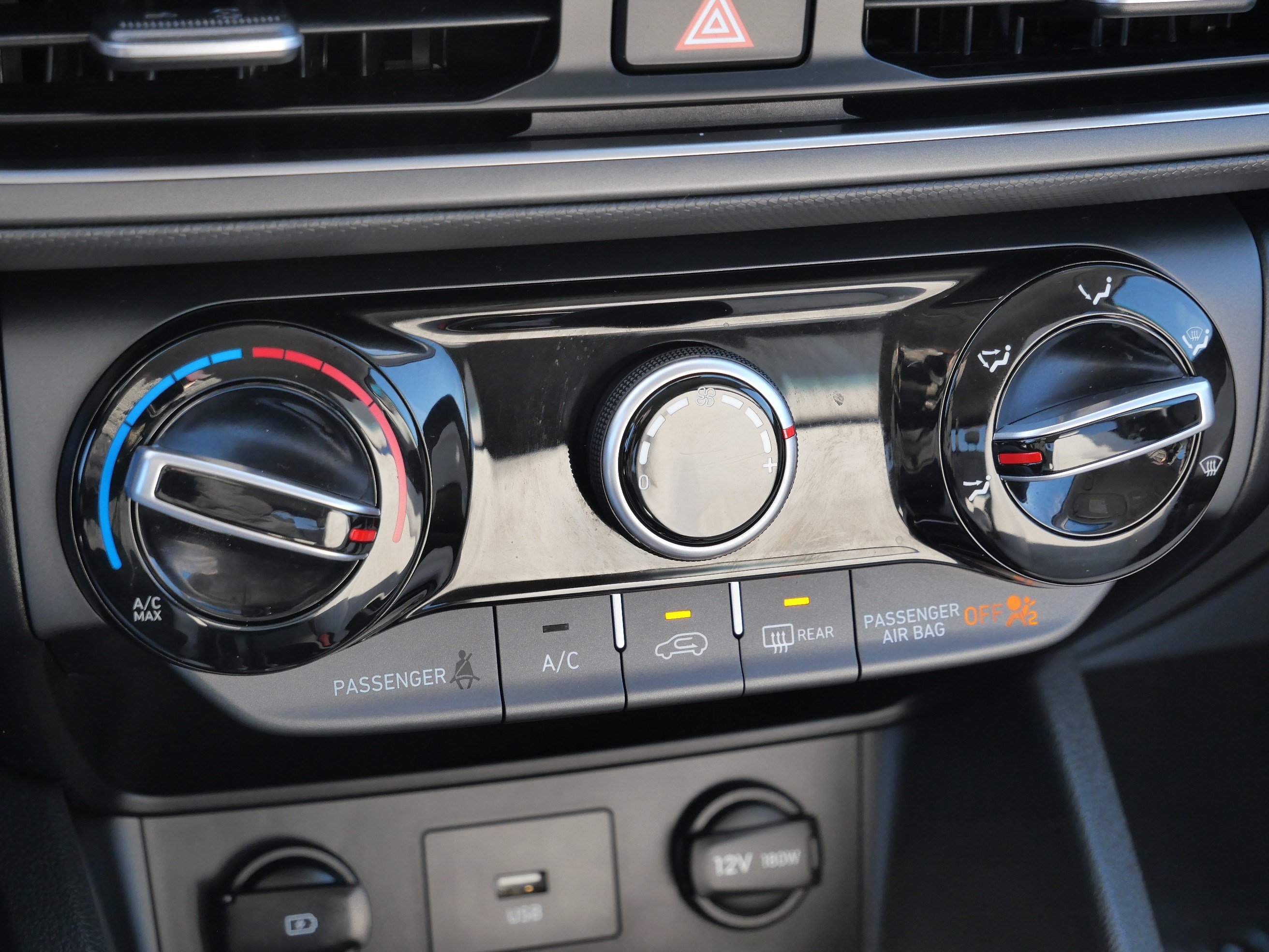 Certified 2023 Hyundai Kona SEL image 24