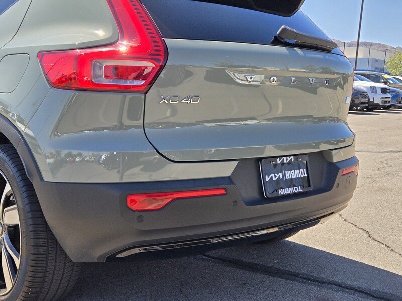 Used 2021 Volvo XC40 P8 Recharge AWD/4WD image 6