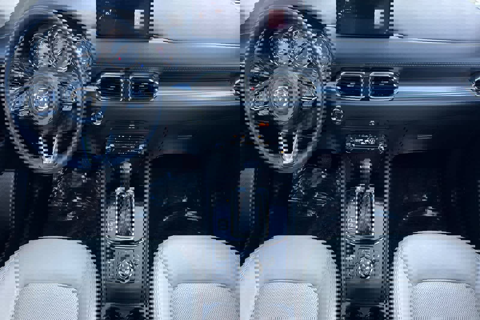 Used 2023 MAZDA CX-5 AWD 2.5 S w/ Preferred Package image 4