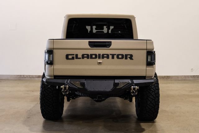 Used 2025 Jeep Gladiator Rubicon w/ Safety Group AWD/4WD image 49