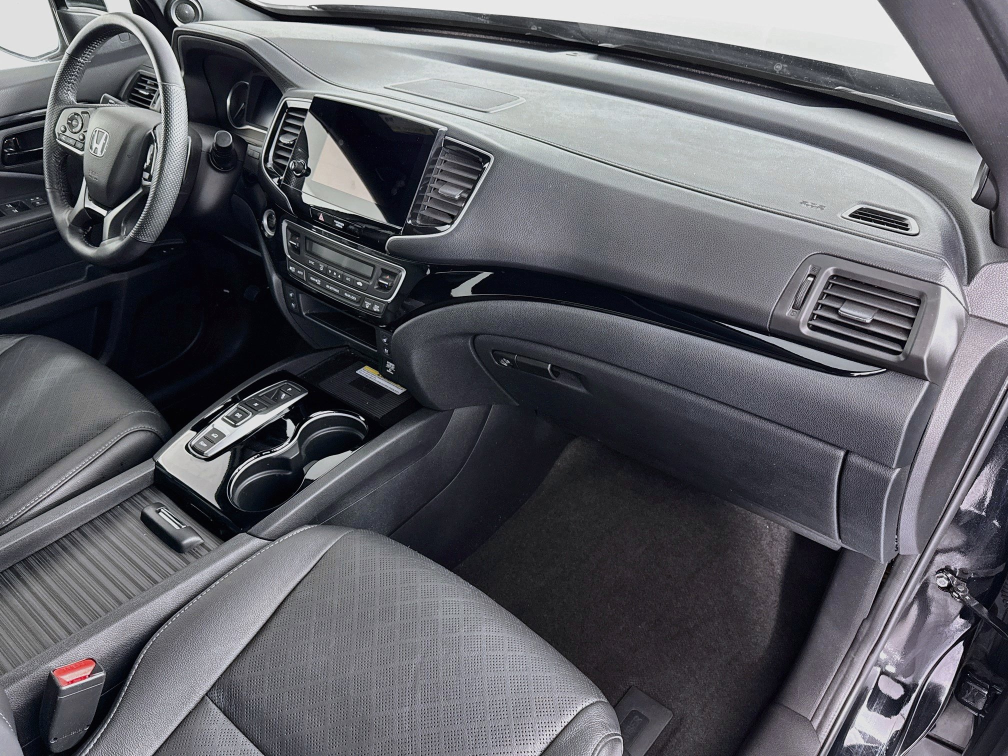 Certified 2023 Honda Passport Elite image 30