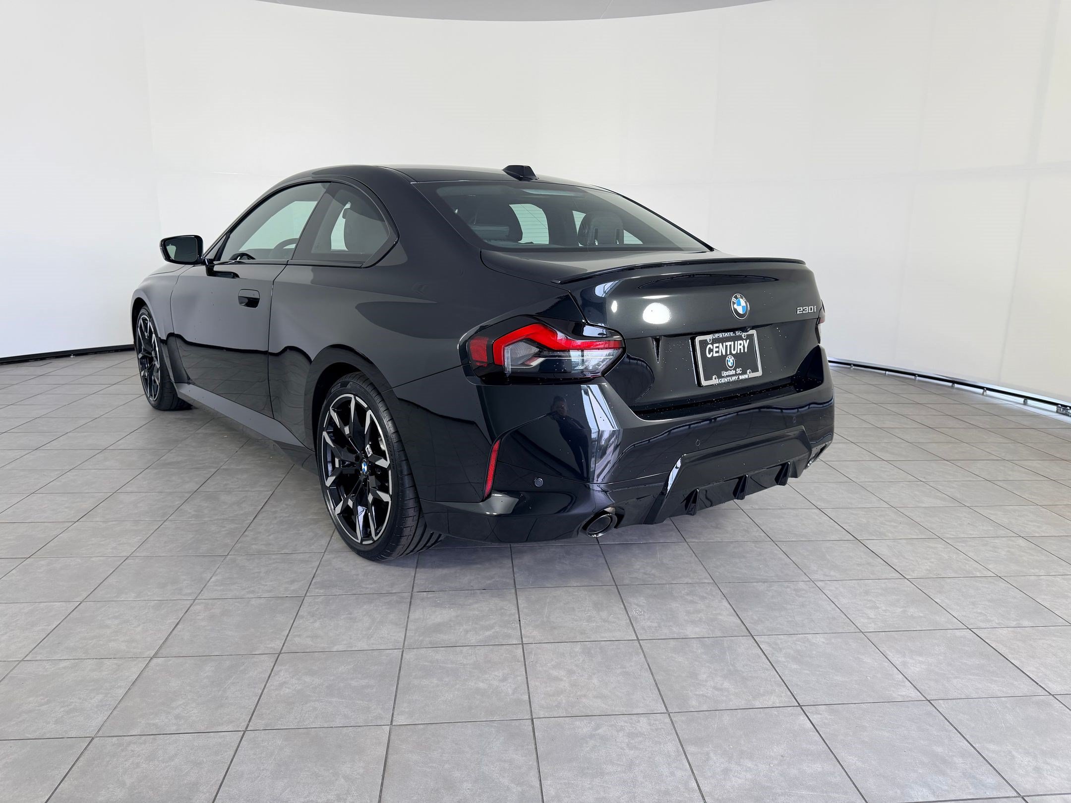 Used 2026 BMW 230i Coupe w/ Premium Package RWD image 3