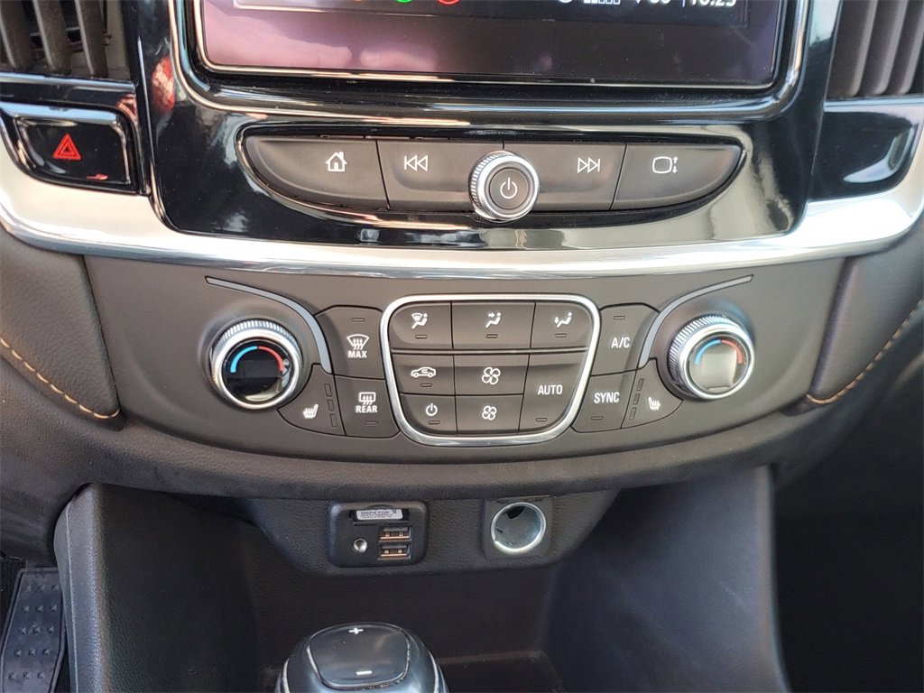 Used 2020 Chevrolet Traverse RS image 29