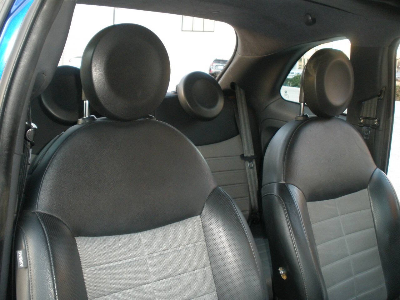 Used 2012 FIAT 500 Sport w/ Safety & Sound Pkg FWD image 31