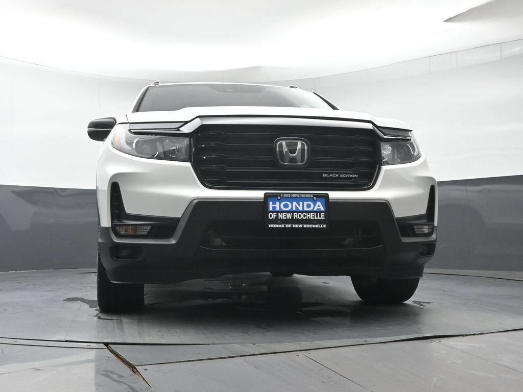 Certified 2024 Honda Passport Black Edition image 36