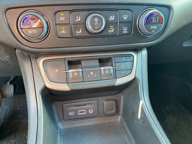 Used 2023 GMC Terrain Denali AWD/4WD image 28