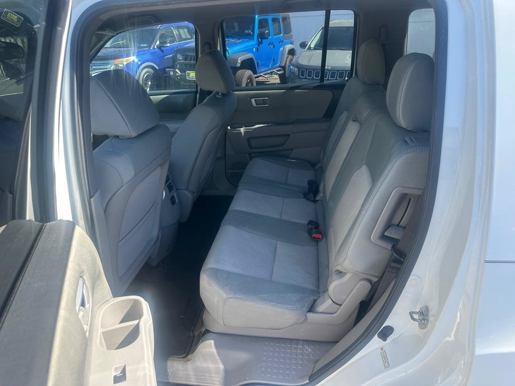 Used 2014 Honda Pilot LX image 16