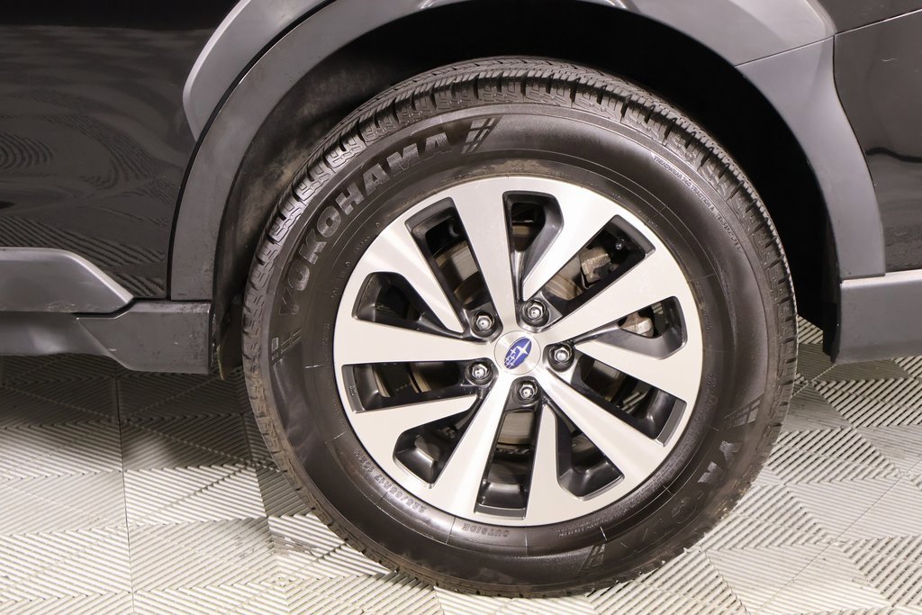 Used 2023 Subaru Outback Premium image 18