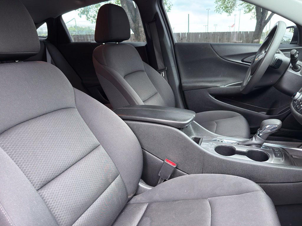 Used 2024 Chevrolet Malibu LT FWD image 29