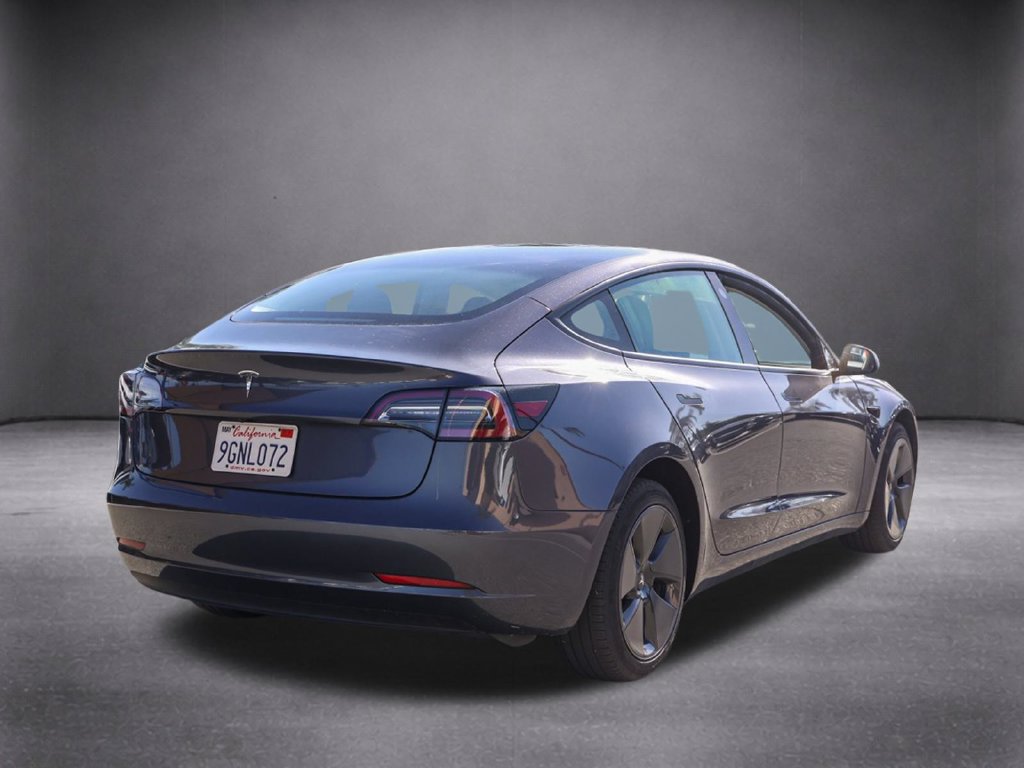 Used 2023 Tesla Model 3 Standard Range RWD image 4