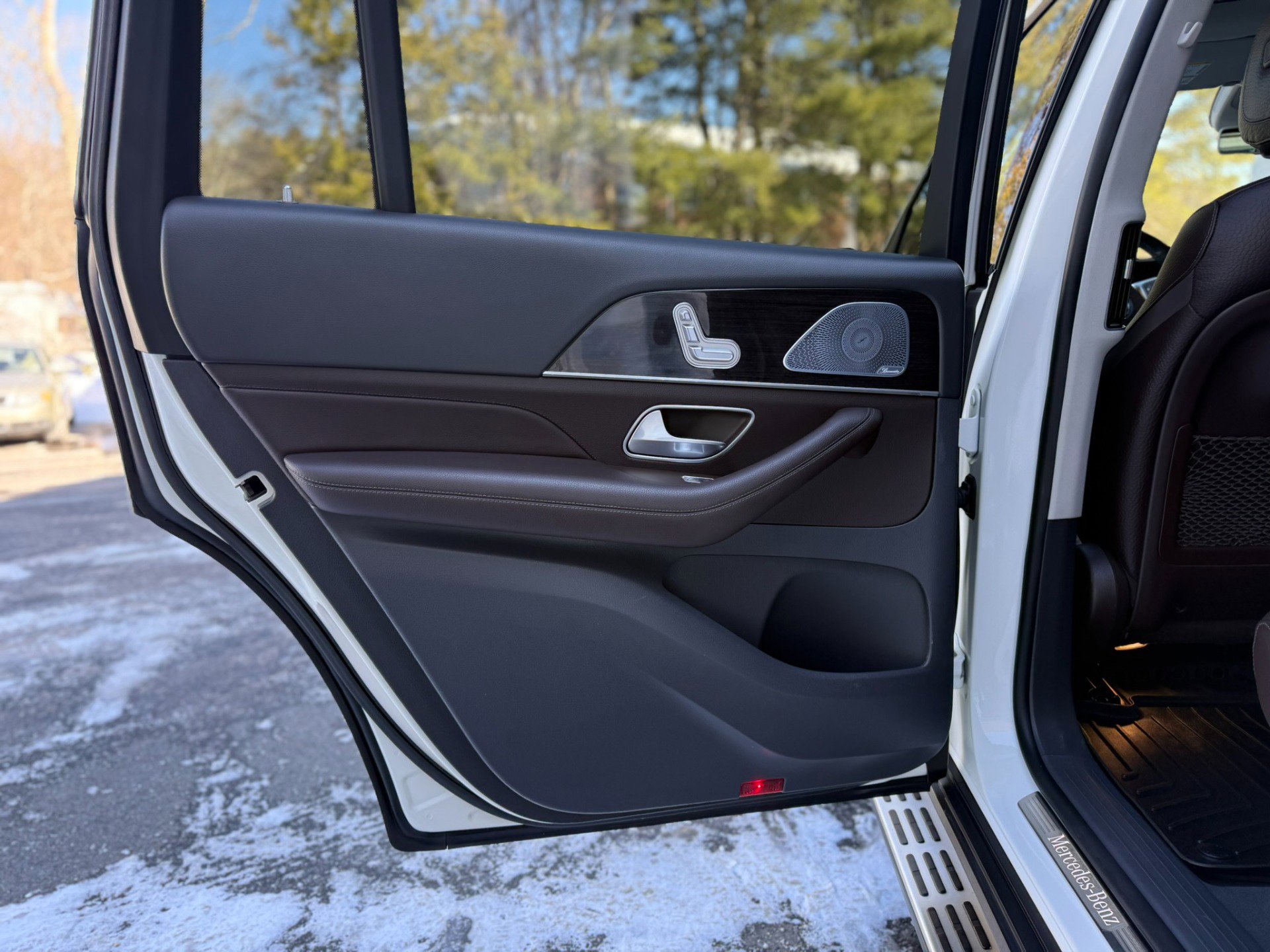 Used 2020 Mercedes-Benz GLS 580 4MATIC image 29