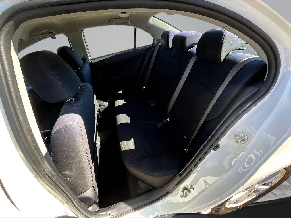 Used 2014 Mitsubishi Lancer ES FWD image 23
