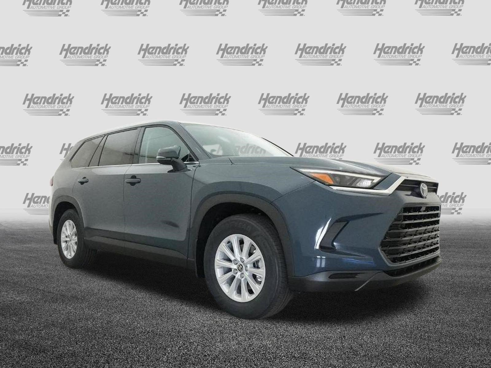 Used 2026 Toyota Grand Highlander XLE FWD image 30