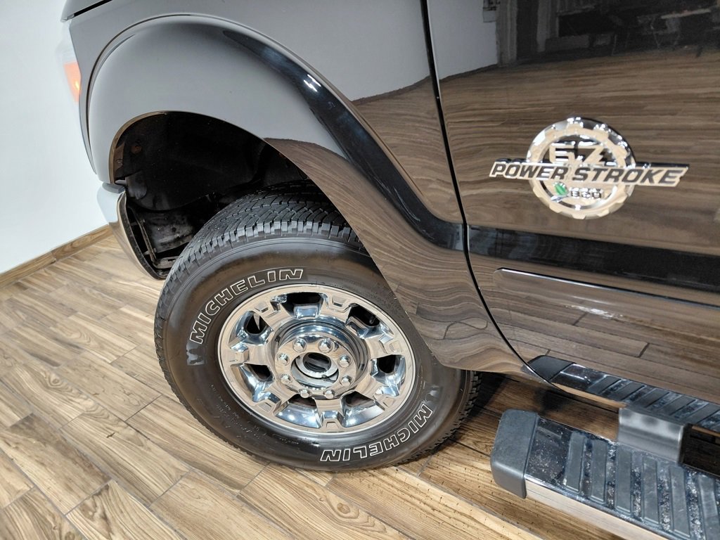 Used 2016 Ford F250 Lariat w/ Lariat Ultimate Package image 28