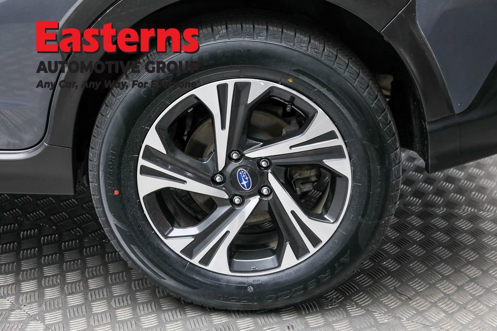 Used 2024 Subaru Crosstrek 2.0i Premium image 8