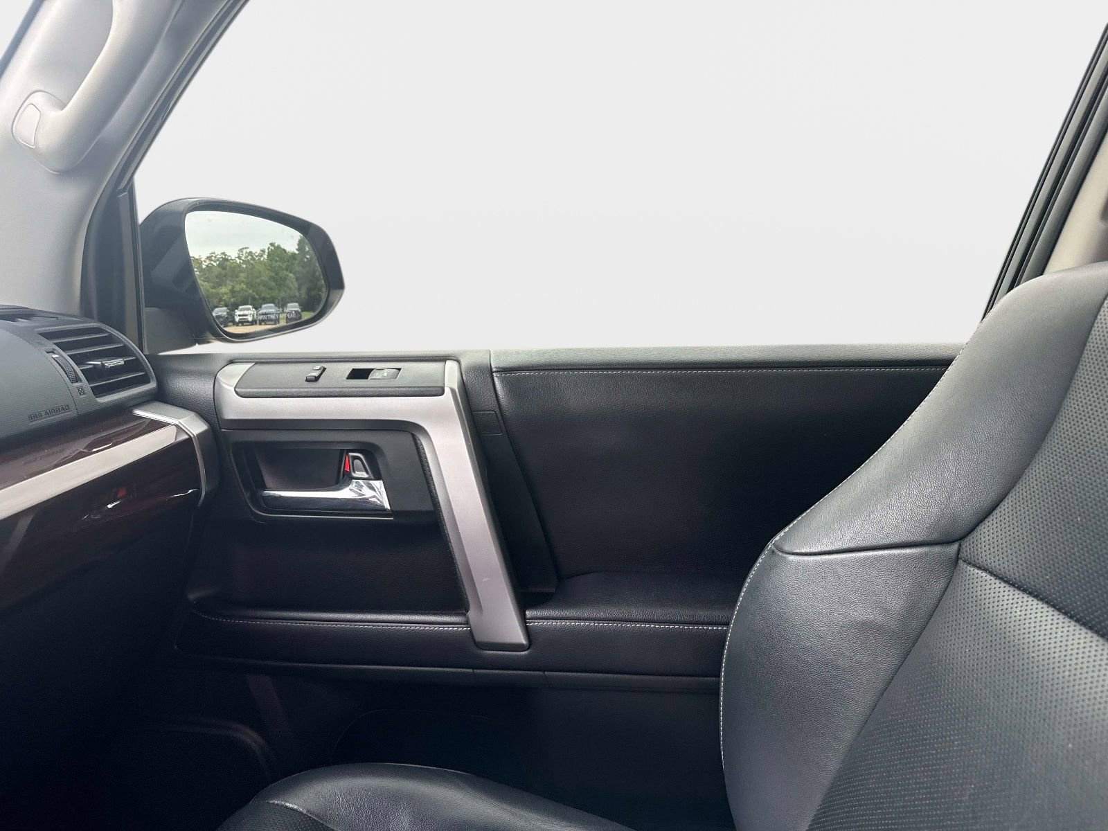 Used 2018 Toyota 4Runner Limited image 20