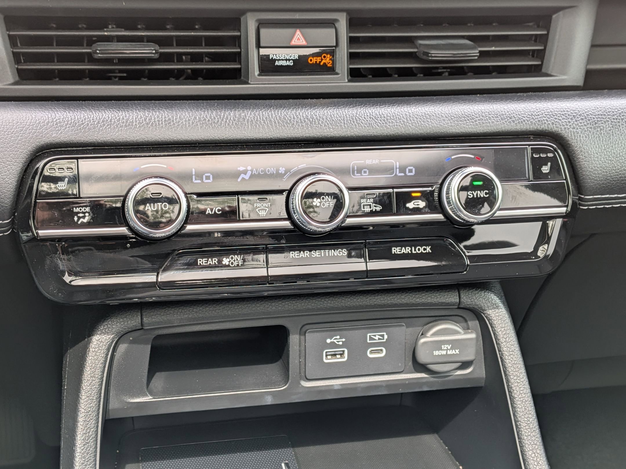 Used 2024 Honda Pilot Touring image 25