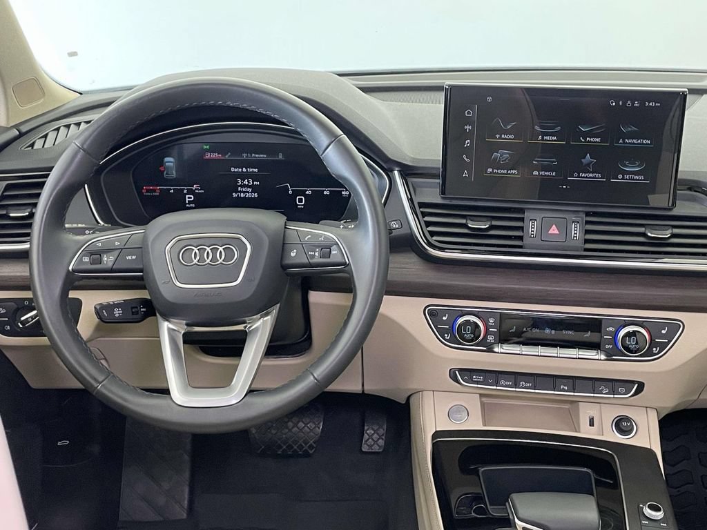 Certified 2023 Audi Q5 2.0T Premium Plus w/ Premium Plus Package AWD/4WD image 26