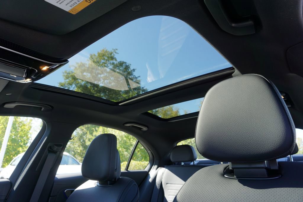 New 2026 Mercedes-Benz C 300 Sedan image 12