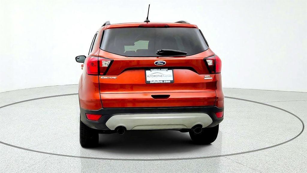 Used 2019 Ford Escape SEL FWD image 6