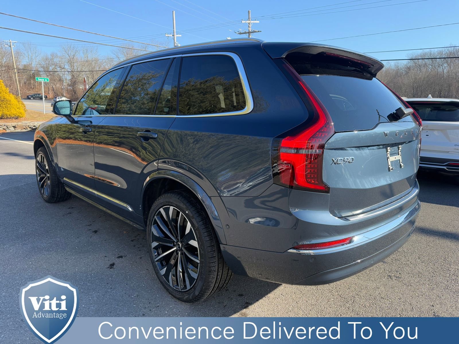 New 2026 Volvo XC90 T8 Ultra w/ Protection Package Premier image 6