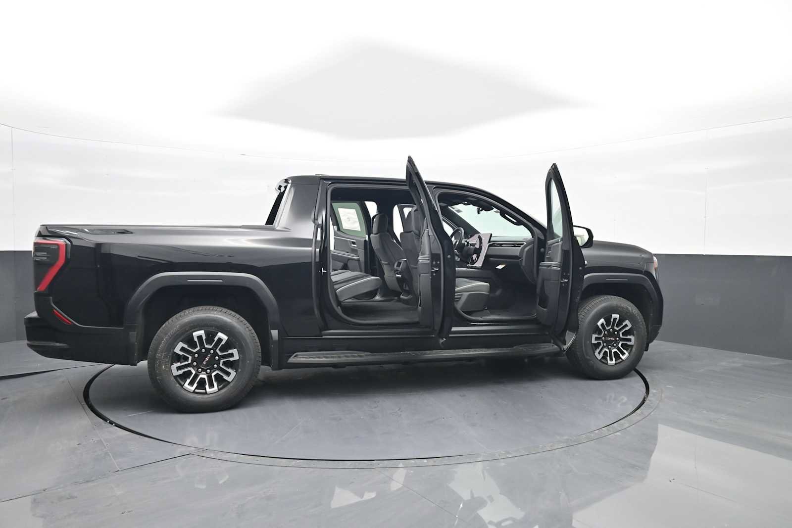 New 2026 GMC Sierra EV Elevation AWD/4WD image 39
