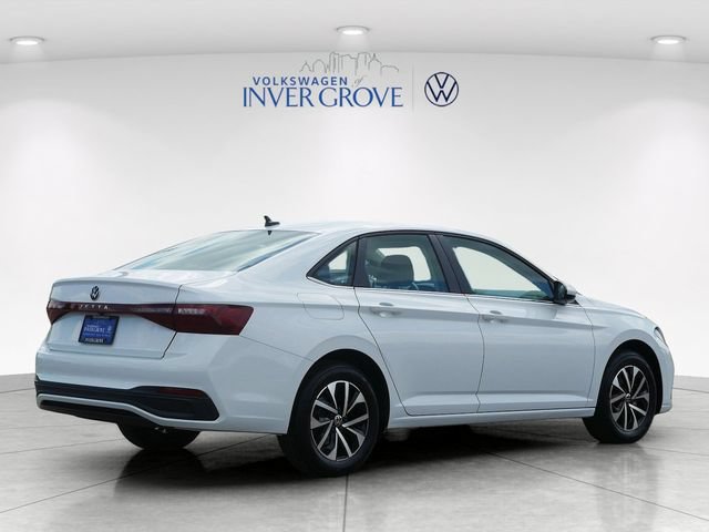 Certified 2025 Volkswagen Jetta S FWD image 7