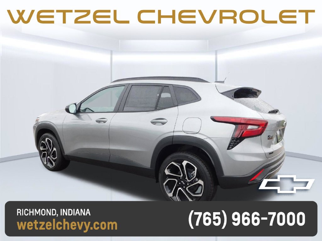 New 2026 Chevrolet Trax RS w/ Driver Confidence Package FWD image 5