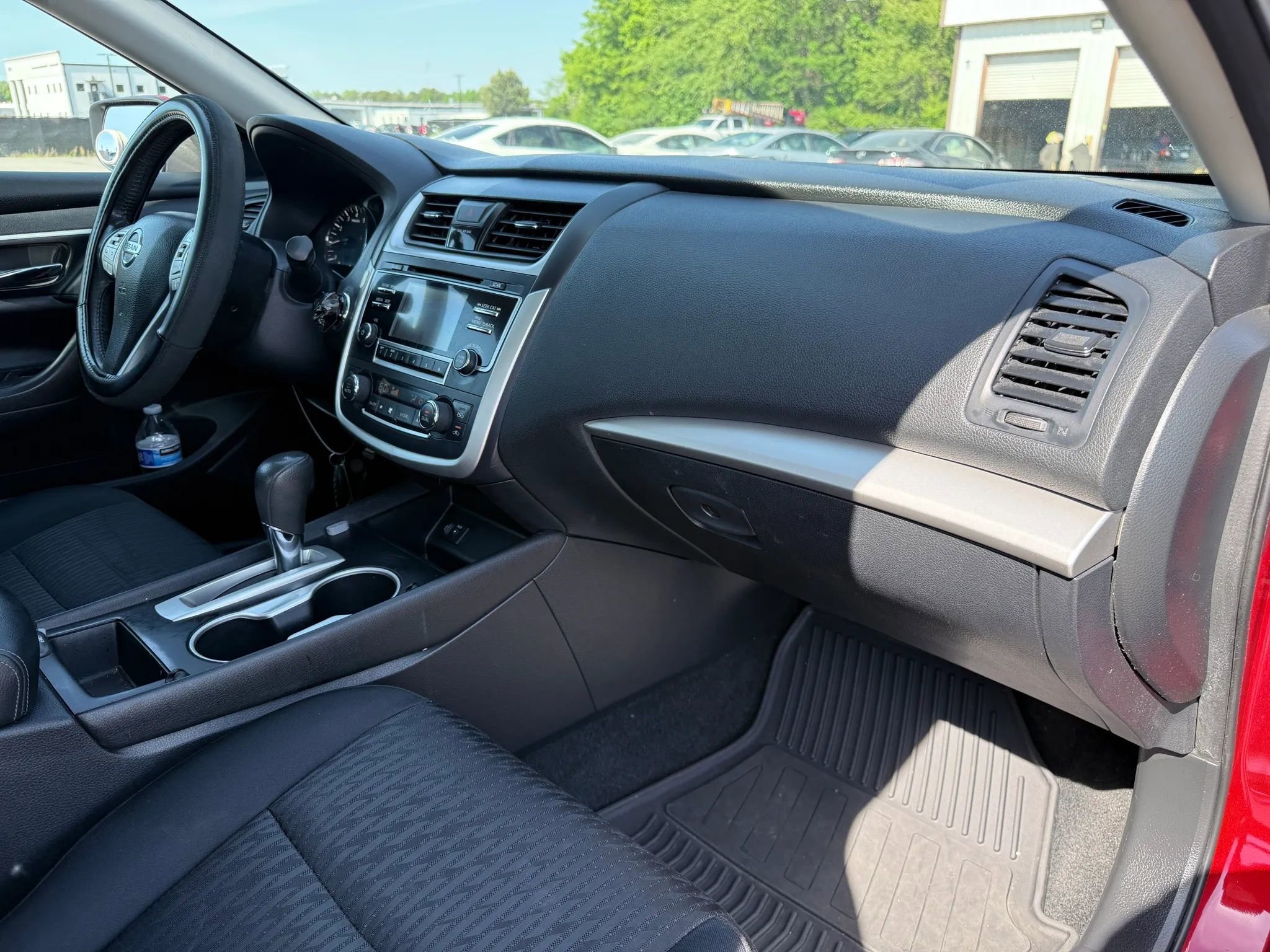 Used 2017 Nissan Altima 2.5 SV FWD image 19