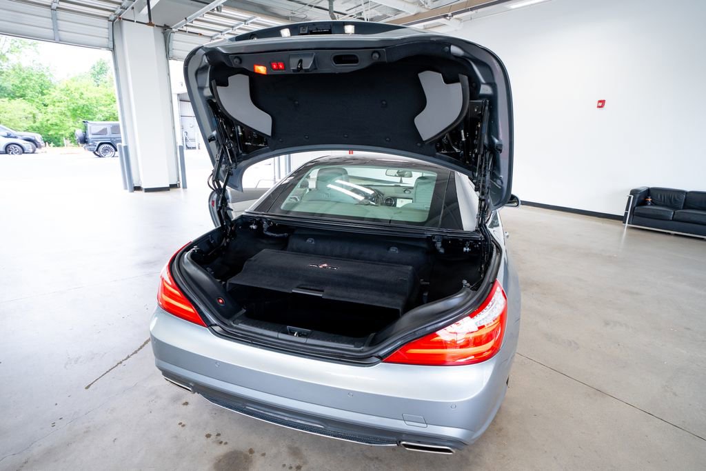 Used 2014 Mercedes-Benz SL 550 image 47