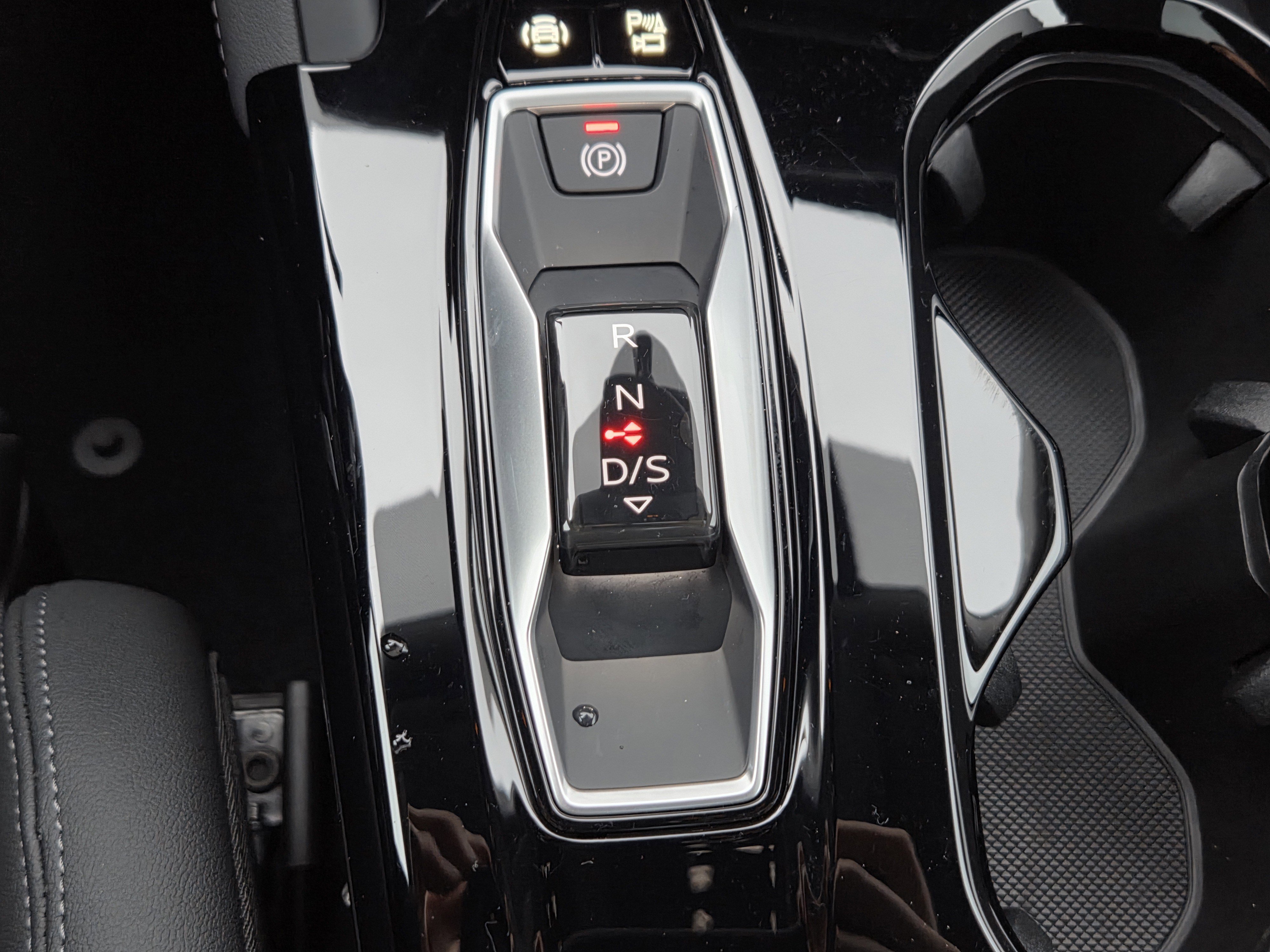 Used 2025 Audi Q5 Premium Plus w/ Premium Plus image 13