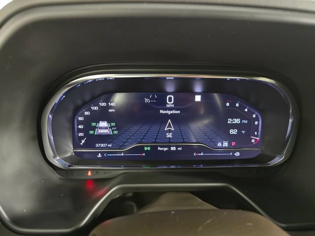 Used 2022 GMC Yukon XL SLE w/ Gmc Pro Safety Plus Package AWD/4WD image 31