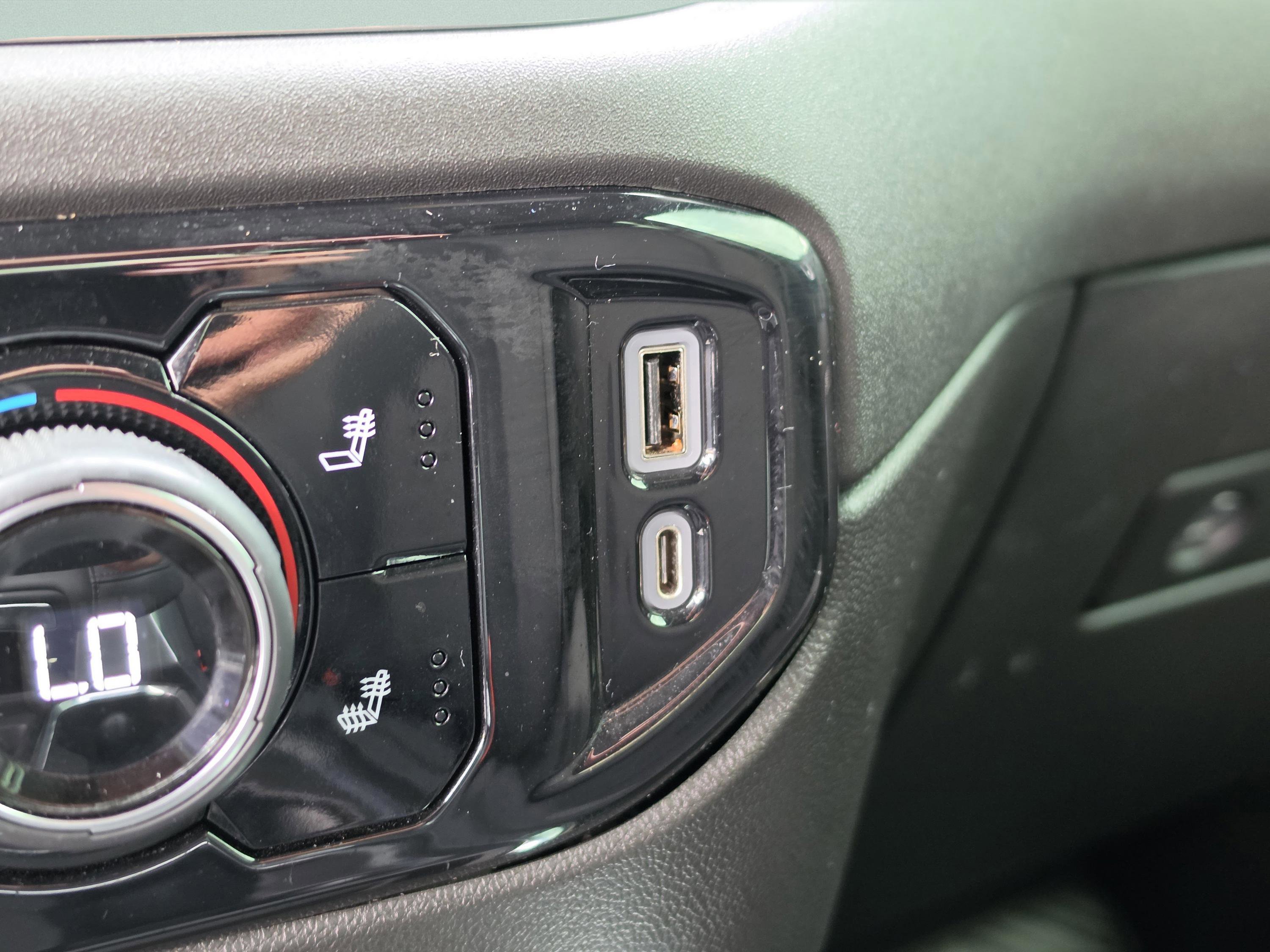 Used 2022 Chevrolet Silverado 1500 RST RWD image 26