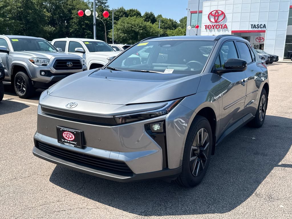 Used 2026 Toyota bZ AWD/4WD image 5